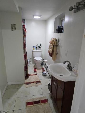 217 Rutledge Avenue East Orange NJ 07017