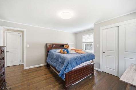 28 Raynor Road Morris NJ 07960
