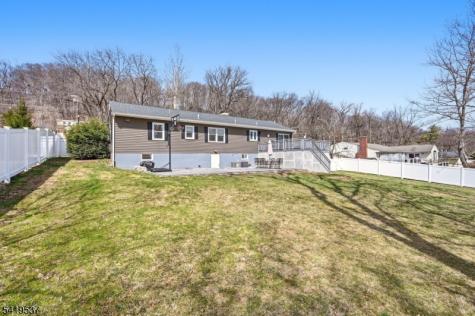 28 Raynor Road Morris NJ 07960
