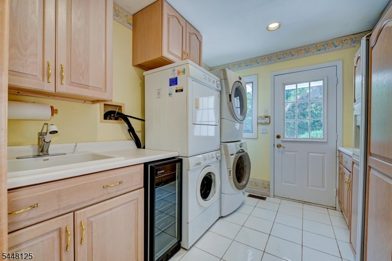 5 Meadow Court Montville NJ 07045