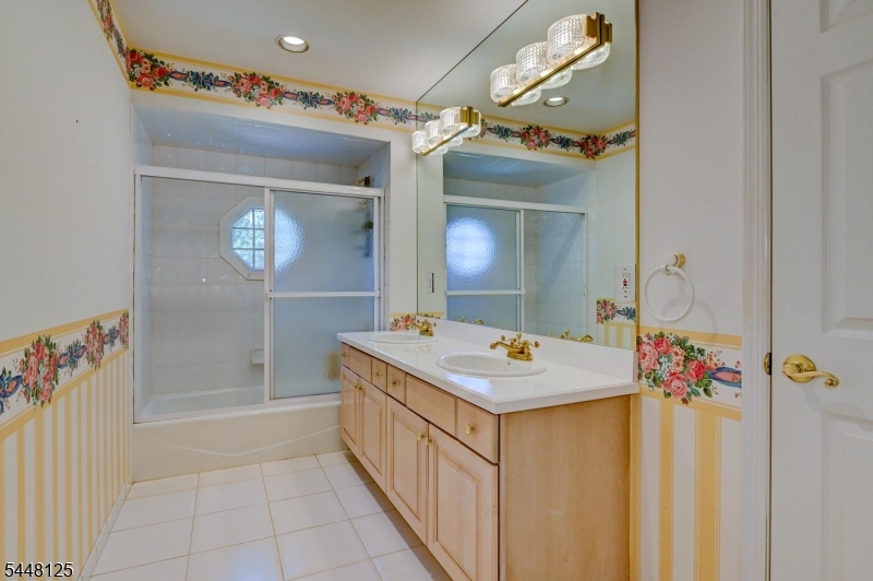5 Meadow Court Montville NJ 07045
