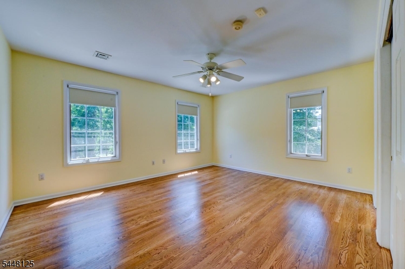 5 Meadow Court Montville NJ 07045