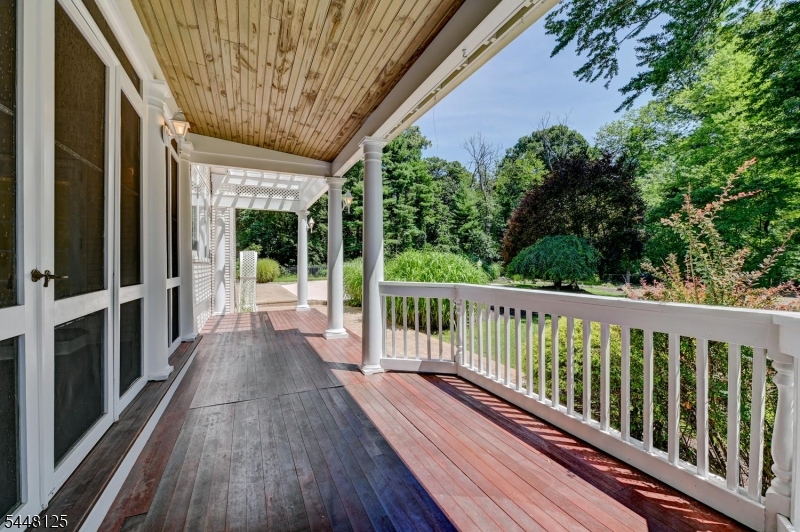 5 Meadow Court Montville NJ 07045