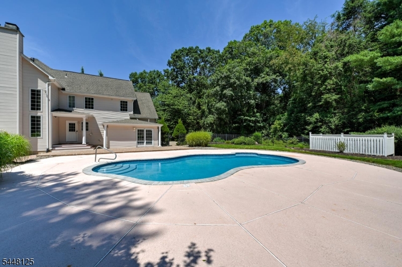 5 Meadow Court Montville NJ 07045