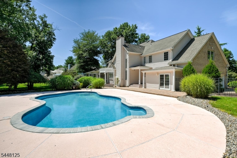5 Meadow Court Montville NJ 07045
