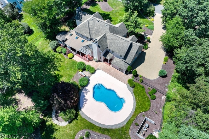 5 Meadow Court Montville NJ 07045