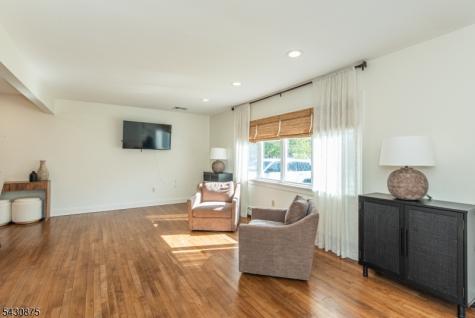 18 Evergreen Drive Lincoln Park NJ 07035