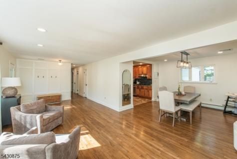 18 Evergreen Drive Lincoln Park NJ 07035