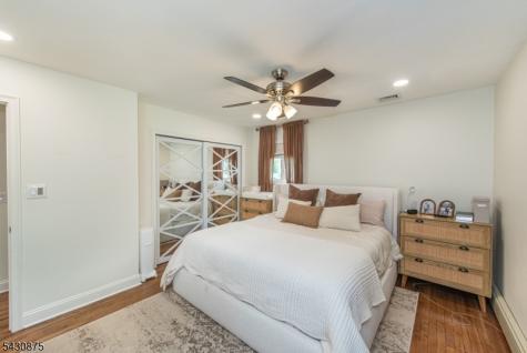 18 Evergreen Drive Lincoln Park NJ 07035