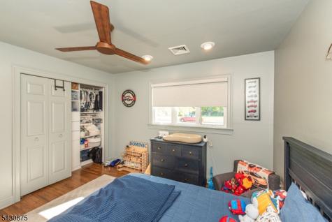 18 Evergreen Drive Lincoln Park NJ 07035
