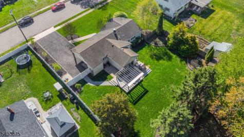 18 Evergreen Drive Lincoln Park NJ 07035