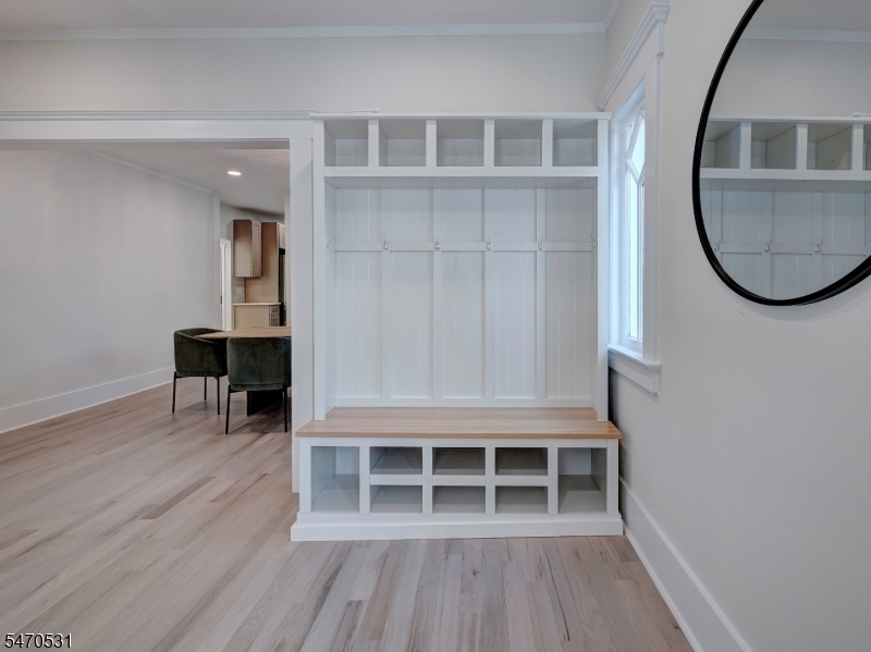 9 Hawthorne Place Montclair NJ 07042