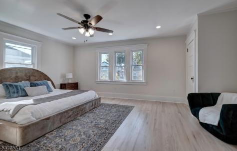 9 Hawthorne Place Montclair NJ 07042