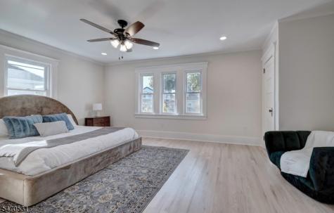9 Hawthorne Place Montclair NJ 07042