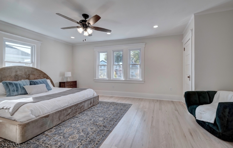 9 Hawthorne Place Montclair NJ 07042