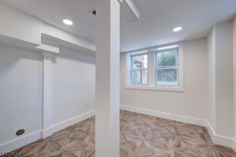 9 Hawthorne Place Montclair NJ 07042