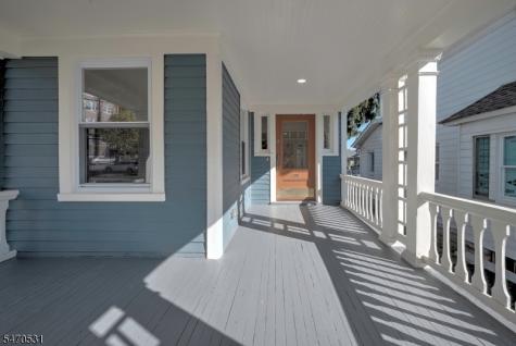 9 Hawthorne Place Montclair NJ 07042