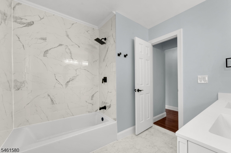 362 E Clay Avenue Roselle Park NJ 07204