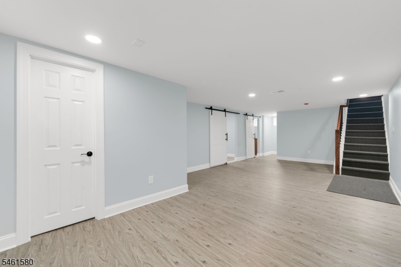 362 E Clay Avenue Roselle Park NJ 07204