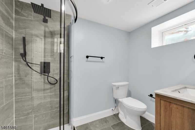 362 E Clay Avenue Roselle Park NJ 07204