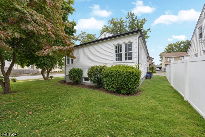 362 E Clay Avenue Roselle Park NJ 07204