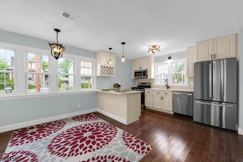 362 E Clay Avenue Roselle Park NJ 07204