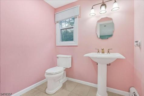 240 Ottowa Lane Franklin Lakes NJ 07417