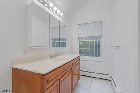 240 Ottowa Lane Franklin Lakes NJ 07417