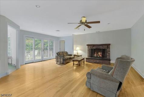 240 Ottowa Lane Franklin Lakes NJ 07417