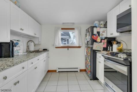 31 Roome Street Lincoln Park NJ 07035
