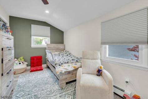 31 Roome Street Lincoln Park NJ 07035