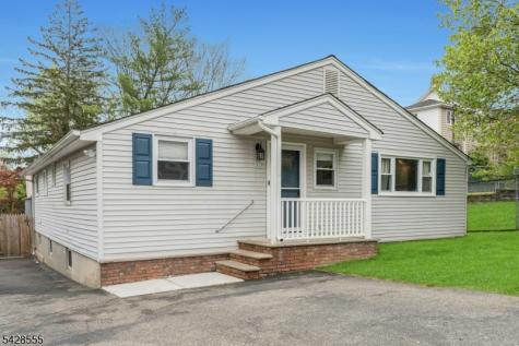 31 Roome Street Lincoln Park NJ 07035