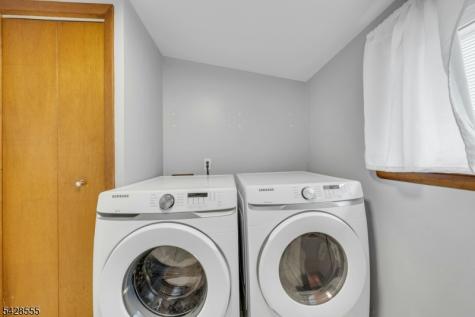 31 Roome Street Lincoln Park NJ 07035