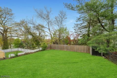 31 Roome Street Lincoln Park NJ 07035