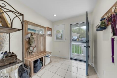 31 Roome Street Lincoln Park NJ 07035