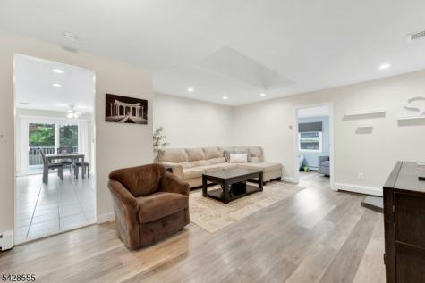 31 Roome Street Lincoln Park NJ 07035