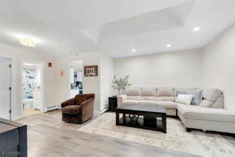 31 Roome Street Lincoln Park NJ 07035