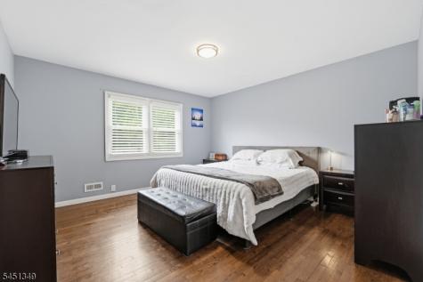 63 Johnson Street Clifton NJ 07014