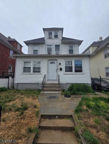 9 White Terrace Newark NJ 07108