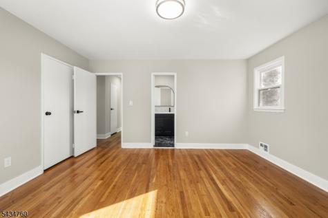 641 Ydv-ham Sq Road Hamilton NJ 08691