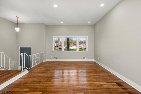 641 Ydv-ham Sq Road Hamilton NJ 08691