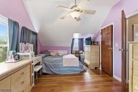 9 Albert Street Pequannock NJ 07444