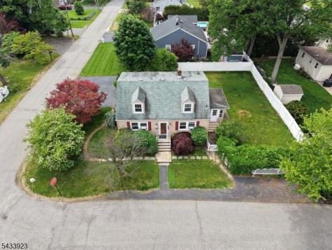 9 Albert Street Pequannock NJ 07444