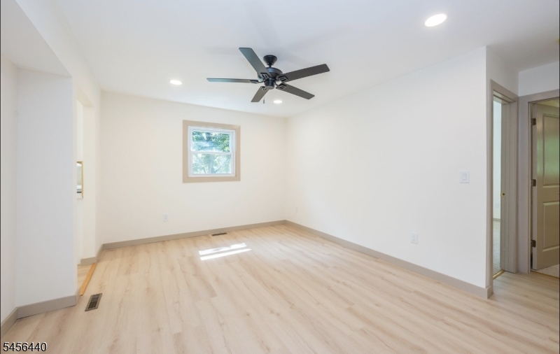33 Orchard Drive Vernon NJ 07462