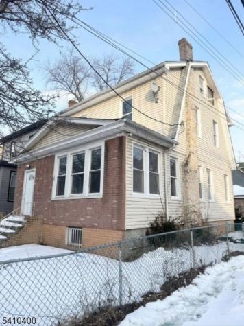 174 Munn Avenue Irvington NJ 07111