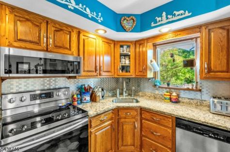 11 Rippling Brook Drive Vernon NJ 07422