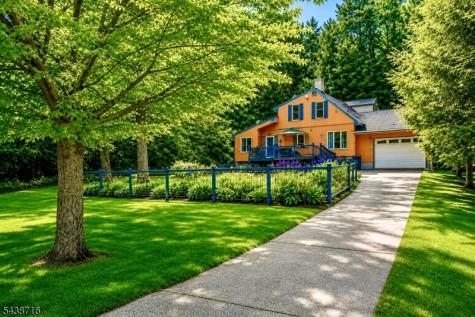 11 Rippling Brook Drive Vernon NJ 07422