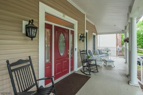 37 Thomas Terrace Wayne NJ 07470