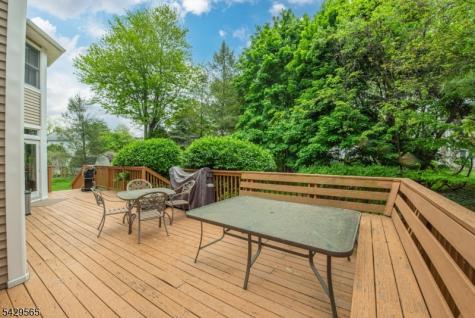 37 Thomas Terrace Wayne NJ 07470