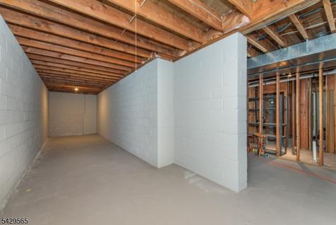 37 Thomas Terrace Wayne NJ 07470